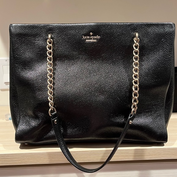 kate spade Handbags - Black Kate Spade purse
